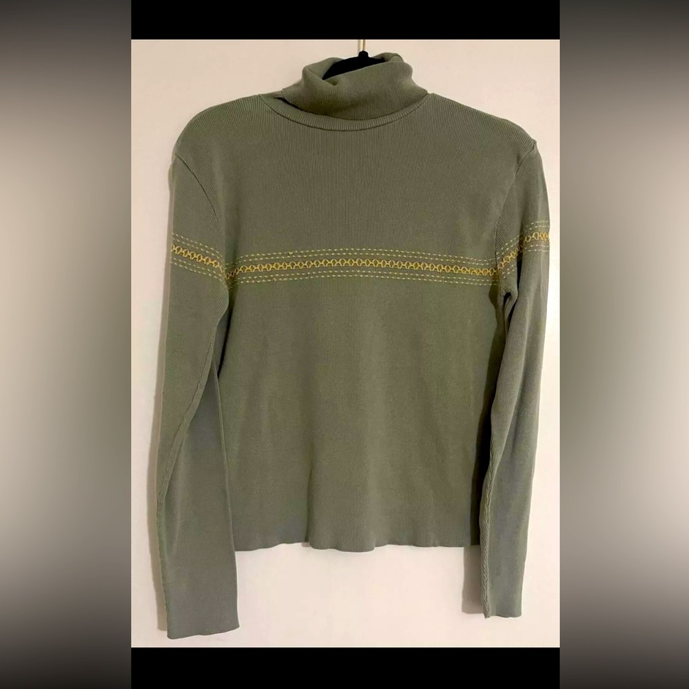 Eddie Bauer Turtleneck Light Sweater with Stitching Pale Green Women's Large